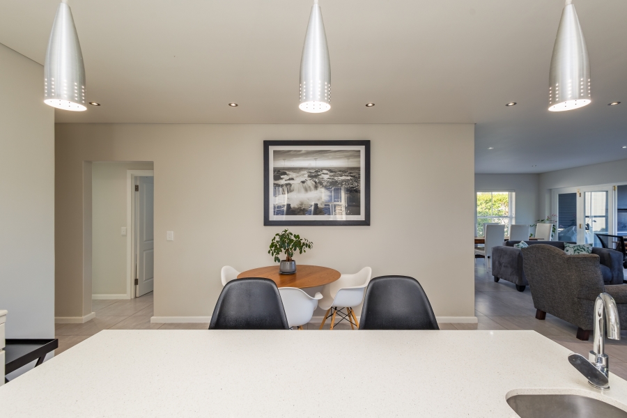 3 Bedroom Property for Sale in Whale Rock Gardens Western Cape